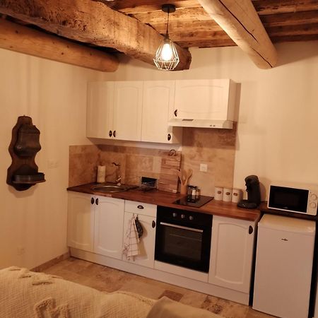 La Taniere Apartment Lagarde-Pareol Bagian luar foto